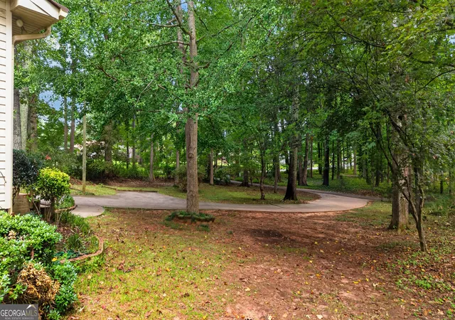 Photo 4 of Single family home for sale at 232 Clark Rd, Griffin, GA 30224 | MLS# 10835833 | Listing updated on 2026-09-12