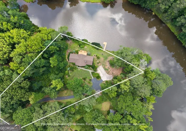 3rd image of 75 Deerfield Rd, Covington, GA 30014 | MLS# 10810915