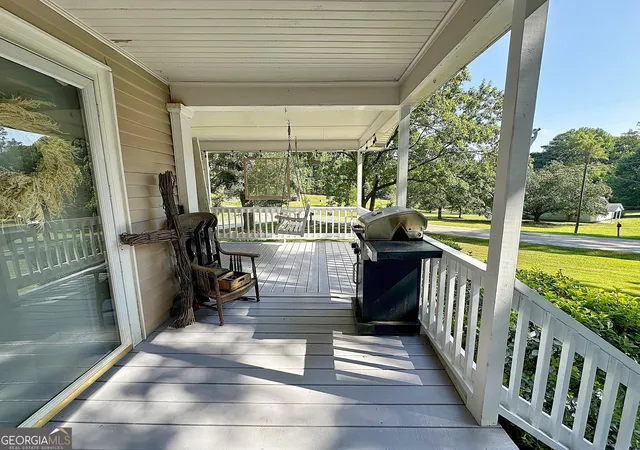 Photo 4 of Sale Pending at 923 Youngs Mill Rd, Lagrange, GA 30241 | MLS# 10835634 | Listing updated on 2026-09-05