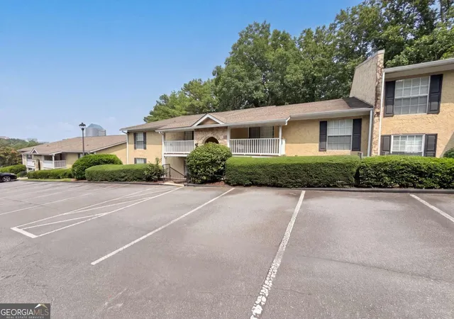 1st image of 3175 Seven Pines Ct #204, Atlanta, GA 30339 | MLS# 10818535