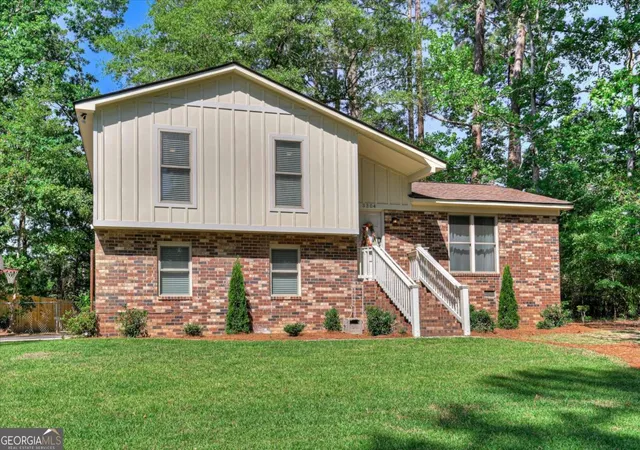 Photo 3 of Single family home for sale at 3304 Quaker Spring Rd, Augusta, GA 30907 | MLS# 10817757 | Listing updated on 2026-09-17