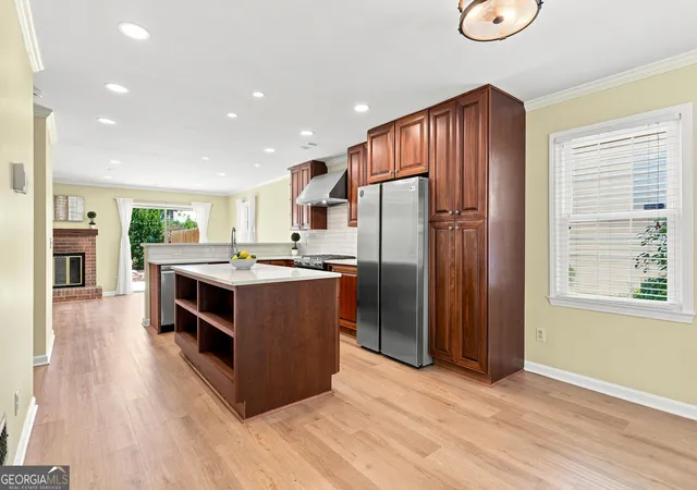 Photo 3 of Townhouse for sale at 222 Forkner Dr #10, Decatur, GA 30030 | MLS# 10801053 | Listing updated on 2026-10-04