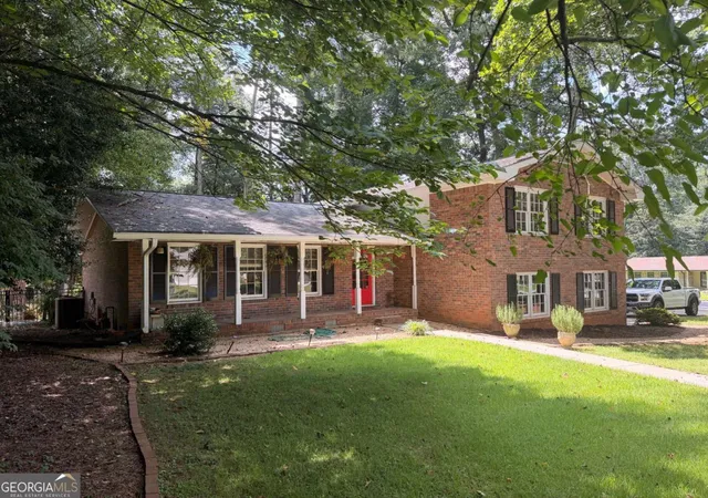 1st image of 3921 Woburn Dr, Tucker, GA 30084 | MLS# 10817853