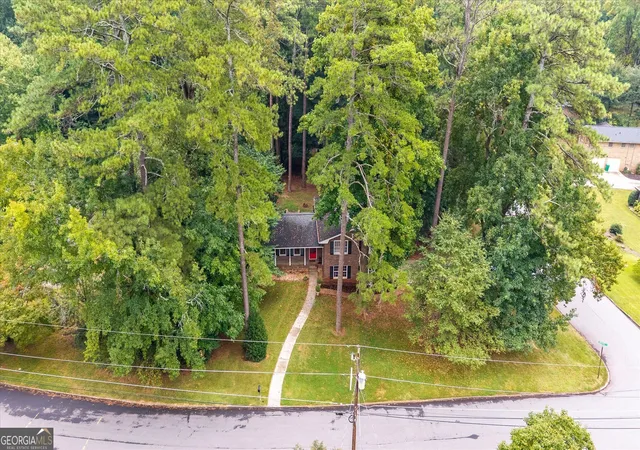 Photo 3 of Single family home for sale at 3921 Woburn Dr, Tucker, GA 30084 | MLS# 10817853 | Listing updated on 2026-10-05