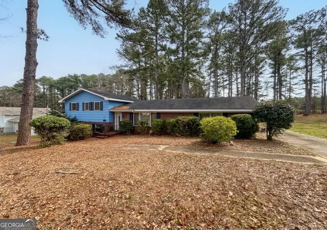 Photo 1 of Single family home for sale at 279 Timberland Trl, Riverdale, GA 30274 | MLS# 10827283 | Listing updated on 2026-08-31
