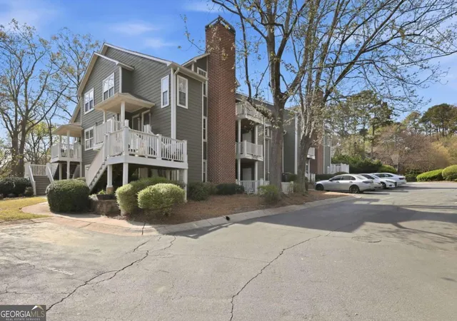 Homes for sale in Marietta, GA | 5616 River Heights Xing Se, Marietta, GA 30067 | MLS# 10720115