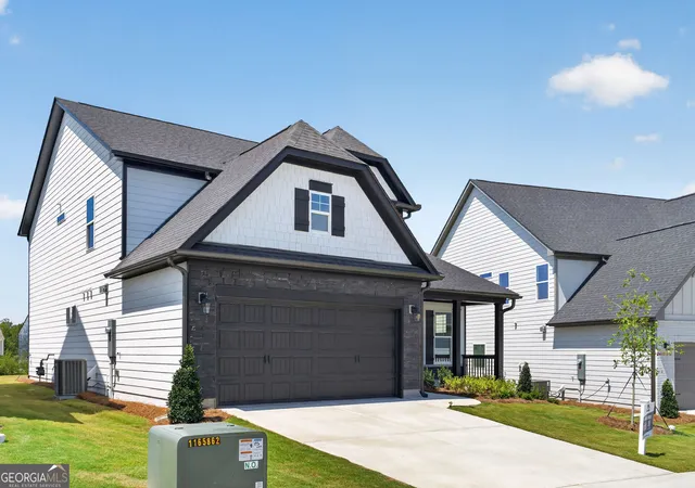Photo 2 of Single family home for sale at 178 Coffee Ln, Hoschton, GA 30548 | MLS# 10766929 | Listing updated on 2026-10-18