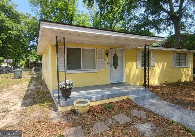 Homes for sale in Savannah, GA | 4015 Rockdale St, Savannah, GA 31405 | MLS# 10761104