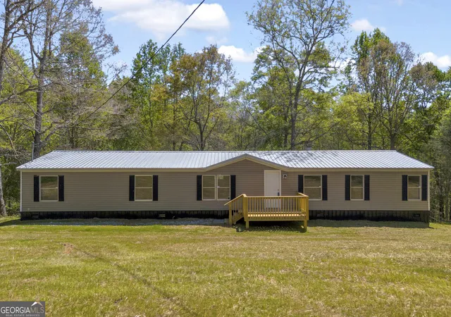 Homes for sale in Danielsville, GA | 1715 Faye Carey Road, Danielsville, GA 30633 | MLS# 10731620