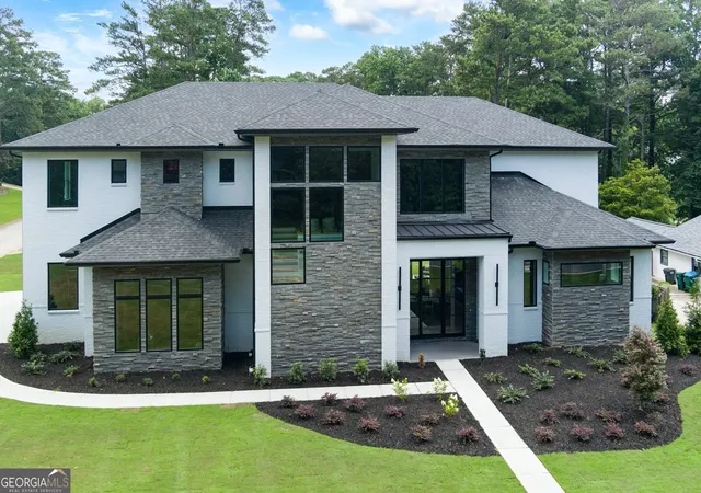 Single family home for sale at 3467 Clubland Dr, Marietta, GA 30068 | MLS# 10803240 | Listing updated on 2026-09-15