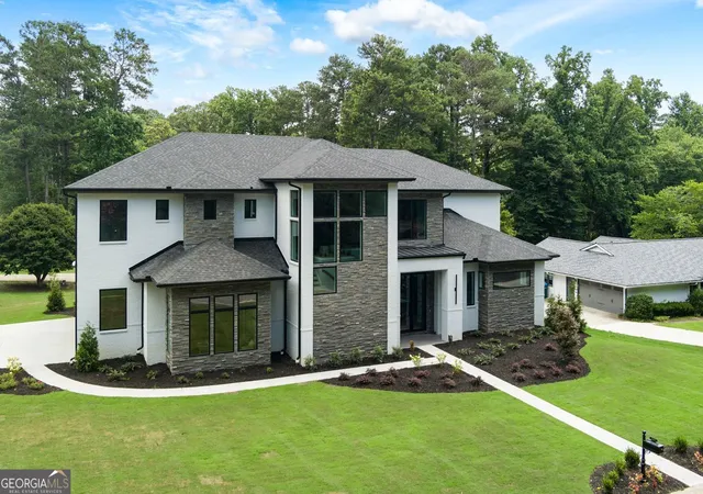 Photo 2 of Single family home for sale at 3467 Clubland Dr, Marietta, GA 30068 | MLS# 10803240 | Listing updated on 2026-09-15