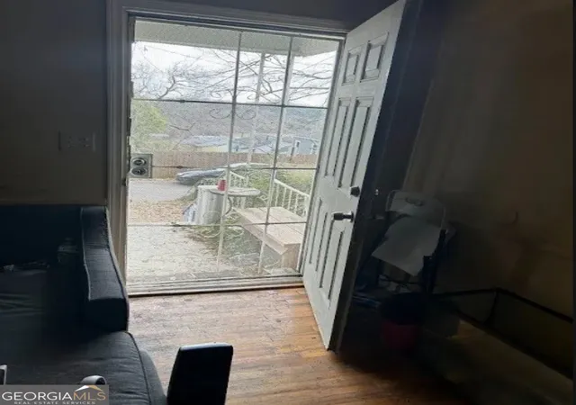 Photo 3 of Single family home for sale at 1650 Flintwood Dr Se, Atlanta, GA 30316 | MLS# 10827241 | Listing updated on 2026-08-31
