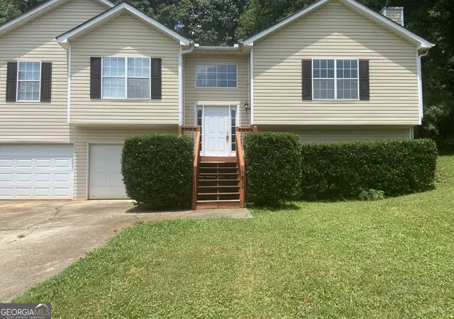Homes for sale in Winston, GA | 7830 Poppy Dr, Winston, GA 30187 | MLS# 10785186