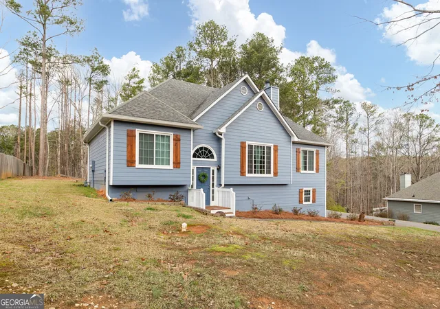 Photo 2 of Single family home for sale at 251 Eagle Lake Dr, Dallas, GA 30132 | MLS# 10710187 | Listing updated on 2026-08-03