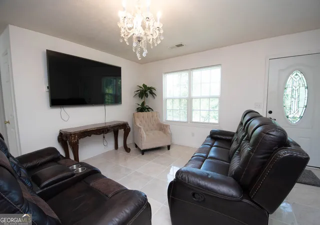 5th image of 130 Gales Wy, Newnan, GA 30263 | MLS# 10794904