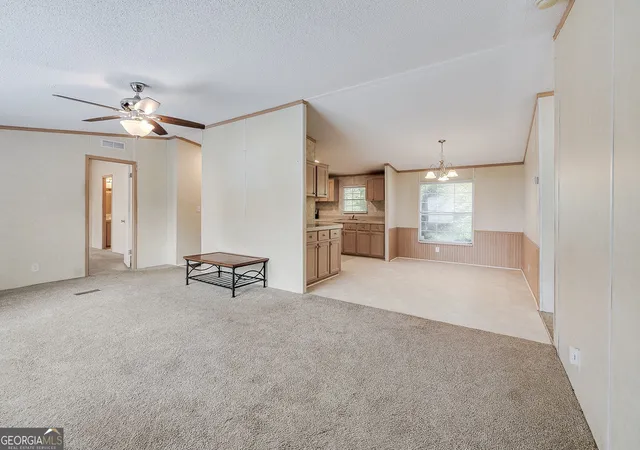 3rd image of 437 Burkhalter Cir, Claxton, GA 30417 | MLS# 10818057