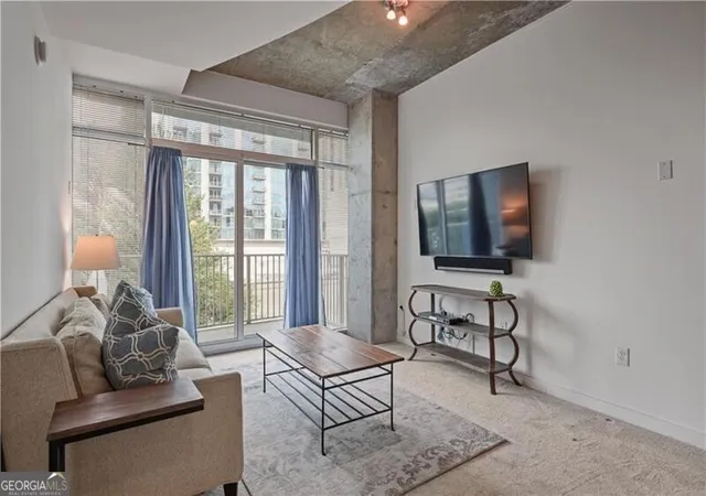 Photo 4 of Condo for sale at 250 Pharr Rd NE #606, Atlanta, GA 30305 | MLS# 10775433 | Listing updated on 2026-09-26