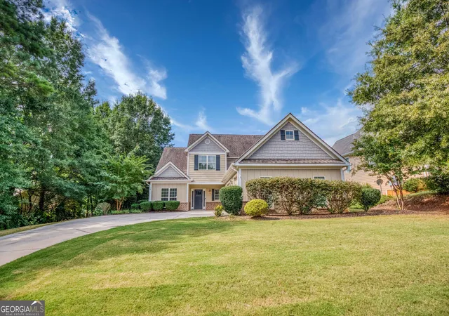 Photo 1 of Single family home for sale at 1031 Greenwood Cir, Madison, GA 30650 | MLS# 10831533 | Listing updated on 2026-09-11