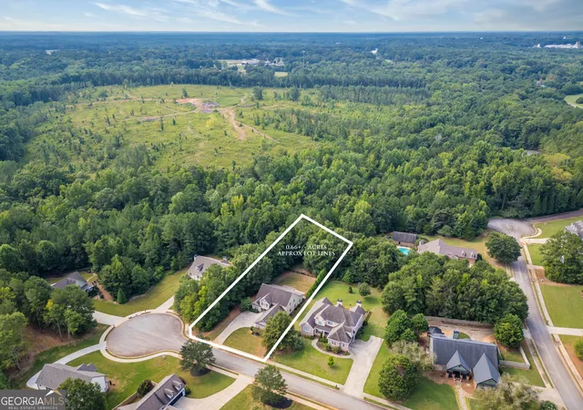 Photo 4 of Single family home for sale at 1031 Greenwood Cir, Madison, GA 30650 | MLS# 10831533 | Listing updated on 2026-09-11