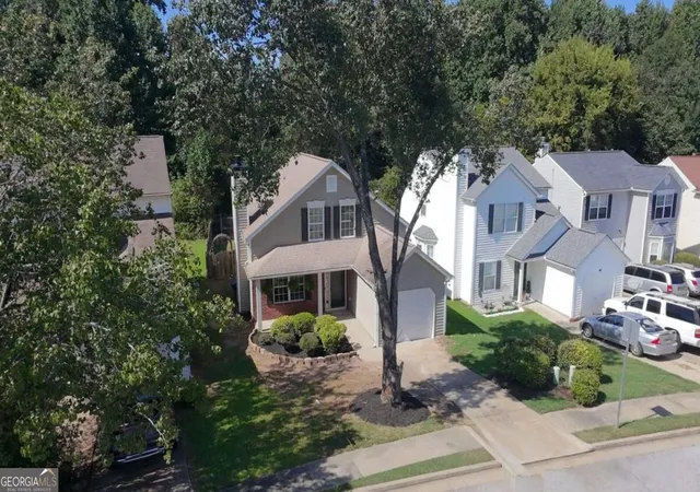 Photo 3 of Single family home for sale at 2316 Blackwatch Cir Sw, Marietta, GA 30008 | MLS# 10829589 | Listing updated on 2026-09-19