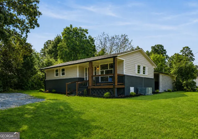 Photo 3 of Single family home for sale at 232 Tuck St, Cedartown, GA 30125 | MLS# 10832576 | Listing updated on 2026-09-26