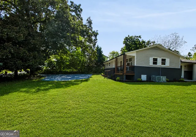 Photo 3 of Single family home for sale at 232 Tuck St, Cedartown, GA 30125 | MLS# 10832576 | Listing updated on 2026-09-26