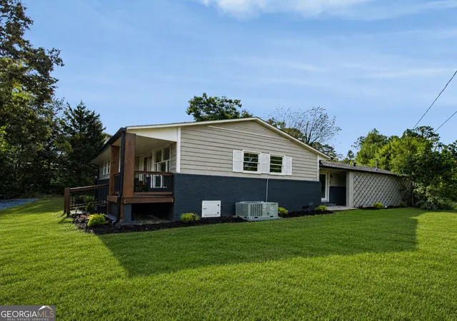 Photo 4 of Single family home for sale at 232 Tuck St, Cedartown, GA 30125 | MLS# 10832576 | Listing updated on 2026-09-26