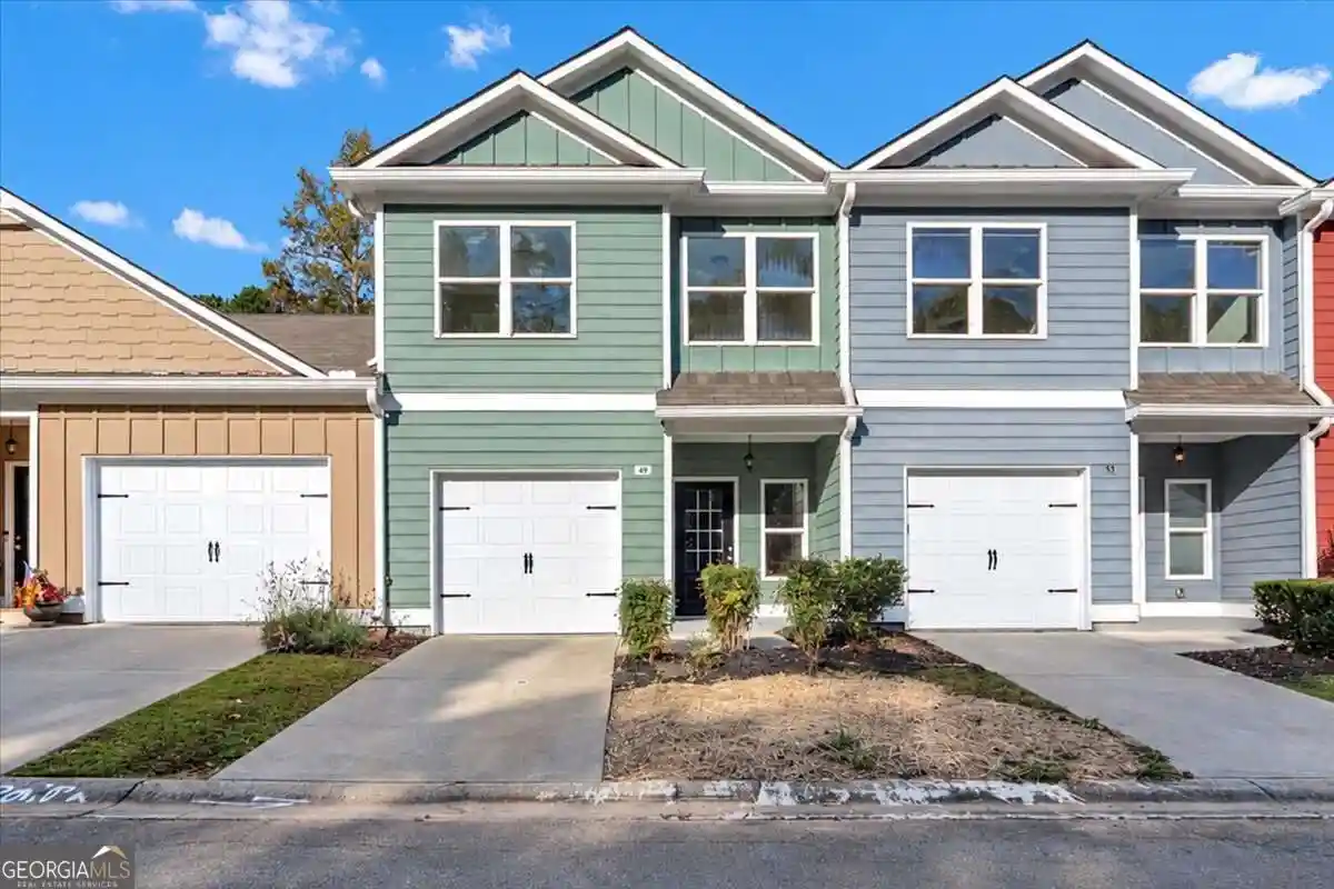 Townhouse for sale at 49 Towne Clb Dr, Jasper, GA 30143 | MLS# 10877664