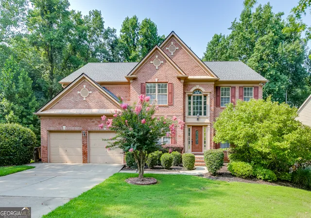 Photo 1 of Single family home for sale at 1620 Alvecote Ct, Cumming, GA 30041 | MLS# 10815371 | Listing updated on 2026-08-13