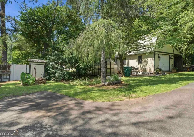 2nd image of 240 Quesenberry Dr, Eatonton, GA 31024 | MLS# 10782505
