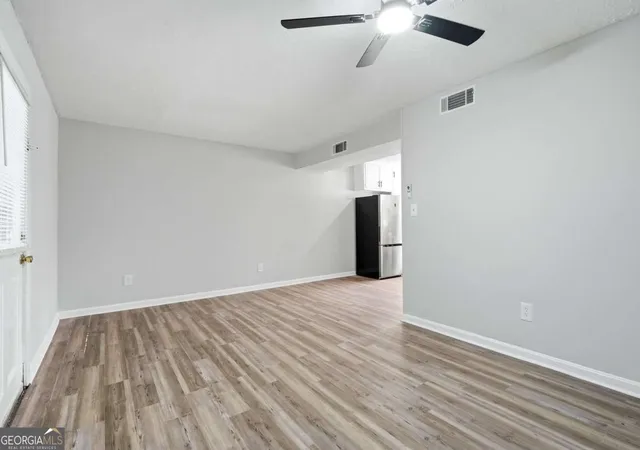 Photo 4 of Townhouse for sale at 1073 Heritage Dr, Greensboro, GA 30642 | MLS# 10816336 | Listing updated on 2026-09-03