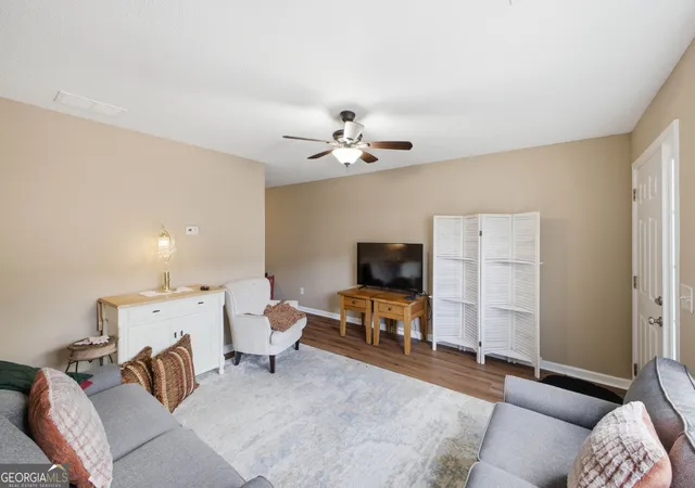 4th image of 18 Princeton Pl Dr, Adairsville, GA 30103 | MLS# 10789121