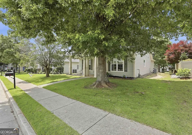 Photo 2 of Single family home for sale at 91 Creekside Wy, Newnan, GA 30265 | MLS# 10783478 | Listing updated on 2026-09-21