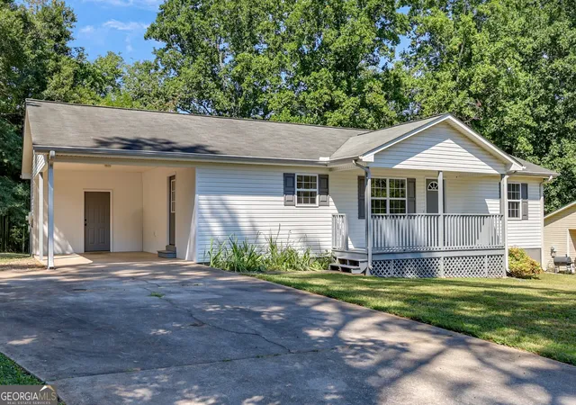 2nd image of 145 Goldust Ave, Clarkesville, GA 30523 | MLS# 10808648