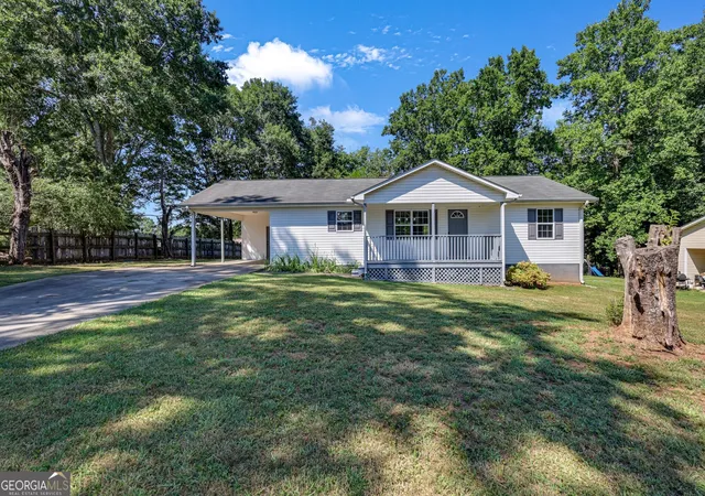 4th image of 145 Goldust Ave, Clarkesville, GA 30523 | MLS# 10808648