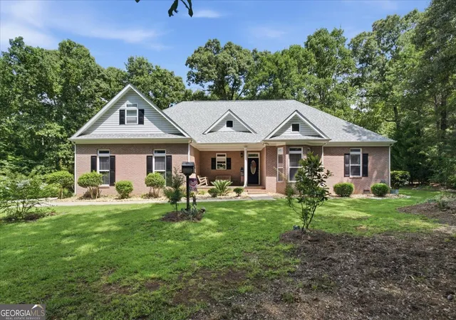 1st image of 100 Laurelwood Dr, Jackson, GA 30233 | MLS# 10803512