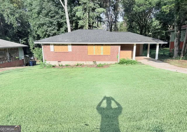 Photo 1 of Single family home for sale at 2879 Rockwood Rd, East Point, GA 30344 | MLS# 10836263 | Listing updated on 2026-09-14