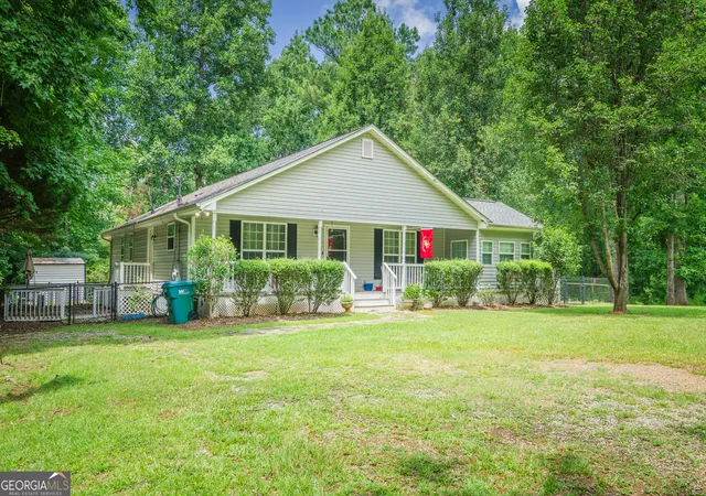 2nd image of 211 Sunfish Trl, Eatonton, GA 31024 | MLS# 10821456