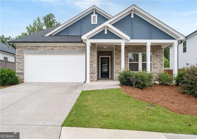 Photo 1 of Single family home for sale at 661 Valdosta Dr, Canton, GA 30114 | MLS# 10791142 | Listing updated on 2026-08-16