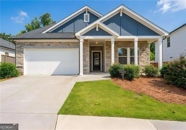 Photo 3 of Single family home for sale at 661 Valdosta Dr, Canton, GA 30114 | MLS# 10791142 | Listing updated on 2026-08-16