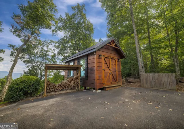 Photo 3 of Single family home for sale at 157 Misty Mountain Ln, Blue Ridge, GA 30513 | MLS# 10794139 | Listing updated on 2026-10-04