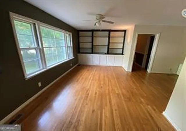2nd image of 1486 Blanche Dr Se, Marietta, GA 30067 | MLS# 10817560