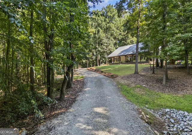 image of 540 James Maxwell Rd, Commerce, GA 30529 | MLS# 10824727