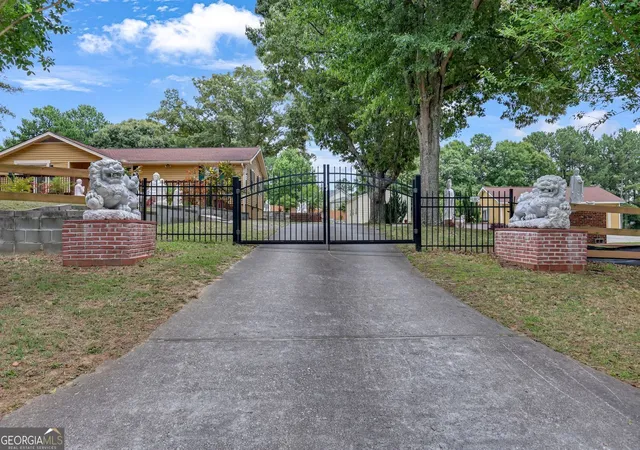 1st image of 1242 Cooper Rd, Snellville, GA 30078 | MLS# 10796369