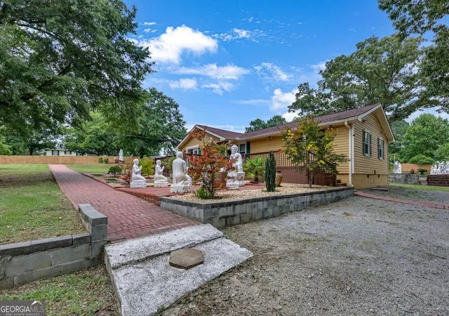 Photo 3 of Single family home for sale at 1242 Cooper Rd, Snellville, GA 30078 | MLS# 10796369 | Listing updated on 2026-08-09