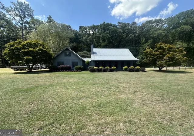 Homes for sale in Sylvania, GA | 3852 Poor Robin Rd, Sylvania, GA 30467 | MLS# 10802360