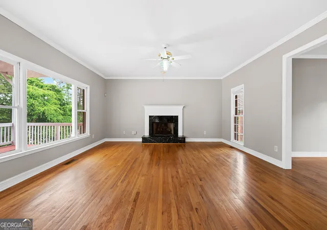 4th image of 1165 Home Pl Dr, Lawrenceville, GA 30043 | MLS# 10766670