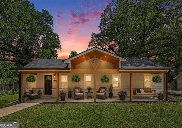 Photo 1 of Single family home for sale at 4915 Campbellton Rd Sw, Atlanta, GA 30331 | MLS# 10812099 | Listing updated on 2026-09-13