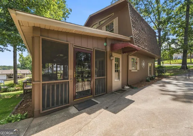 3rd image of 260 Shelton Dr, Eatonton, GA 31024 | MLS# 10804024