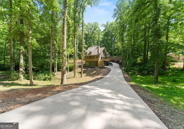 Homes for sale in Dawsonville, GA | 192 Browns Pt, Dawsonville, GA 30534 | MLS# 10772959